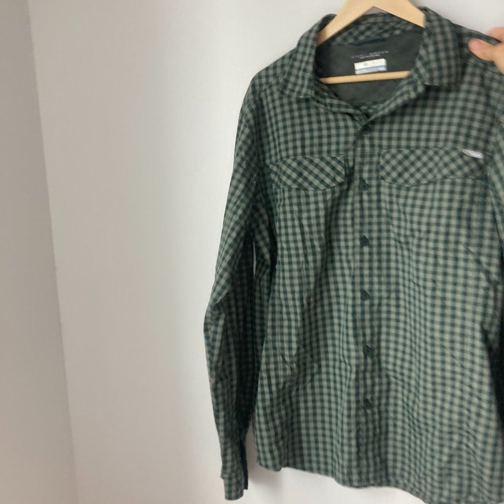 Columbia Onmi Shade Shirt- Men's Size M- Long Sleeve- UV Protection